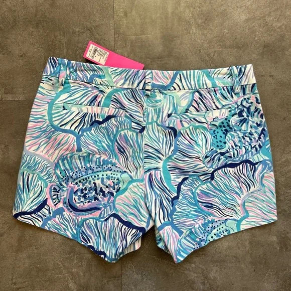 NEW Lilly Pulitzer Sz 6 Callahan Stretch Short in Bermuda Blue Fishful - Picture 6 of 8